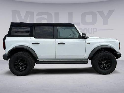 Oxford White 2023 Ford Bronco Wildtrak