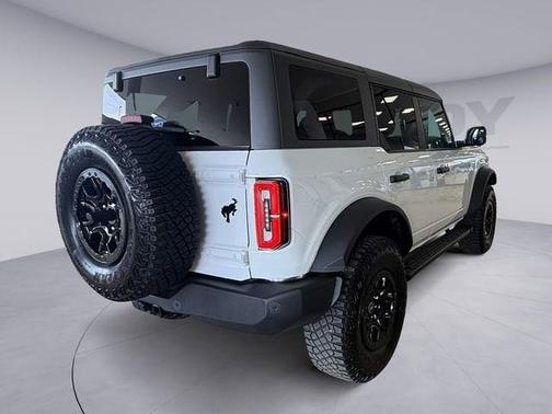 Oxford White 2024 Ford Bronco Wildtrak
