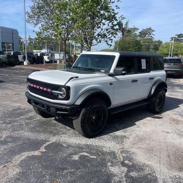 Oxford White 2024 Ford Bronco Wildtrak