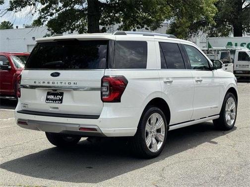 2024 Ford Expedition Platinum
