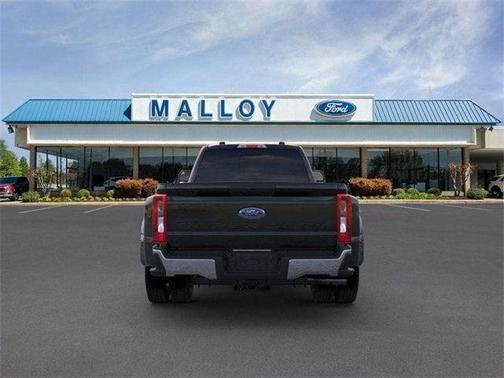 2025 Ford F-450 XLT