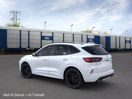 2025 Ford Escape ST-Line Elite