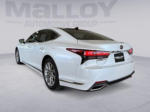 Eminent White Pearl 2022 Lexus LS 500 BASE