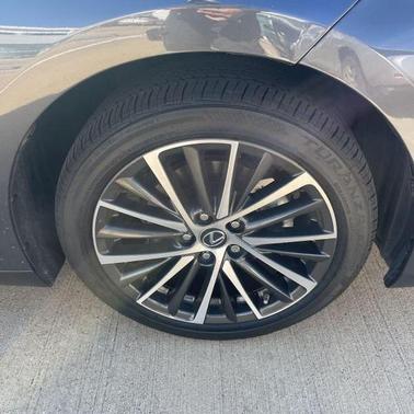 2022 Lexus ES 350 Base