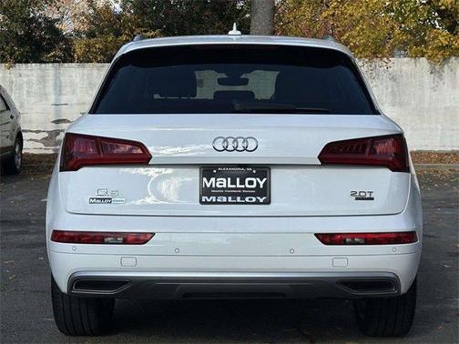 2018 Audi Q5 2.0T Premium Plus