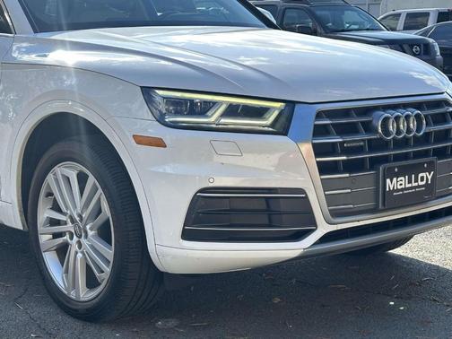 2018 Audi Q5 2.0T Premium Plus