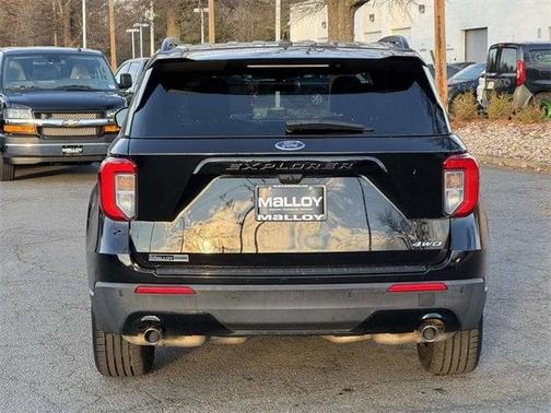 2022 Ford Explorer ST-Line