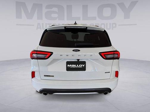 Star White 2024 Ford Escape ST-Line Select
