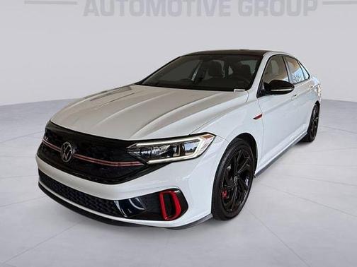 Pure White / Black Roof 2024 Volkswagen Jetta GLI 2.0T Autobahn