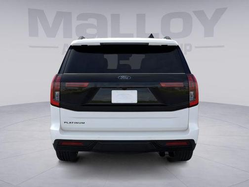 Star White 2026 Ford Expedition Platinum