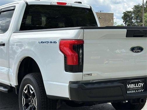 2022 Ford F-150 Lightning Pro
