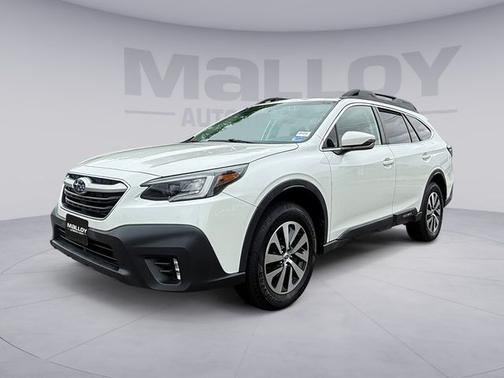 Crystal White Pearl 2020 Subaru Outback PREMIUM