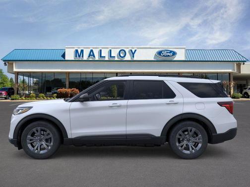 Space White Metallic 2026 Ford Explorer Active