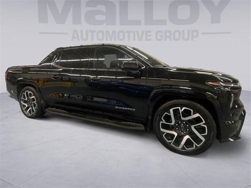 2024 Chevrolet Silverado EV RST