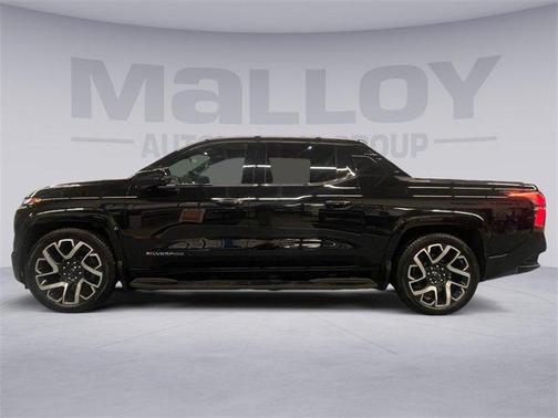 2024 Chevrolet Silverado EV RST
