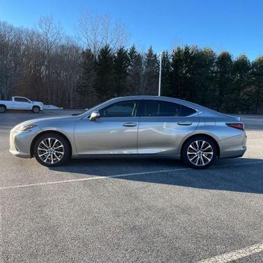 2020 Lexus ES 350 Base