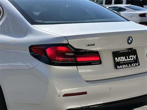 2023 BMW 530 i xDrive