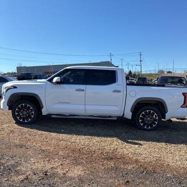 2023 Toyota Tundra Hybrid Limited