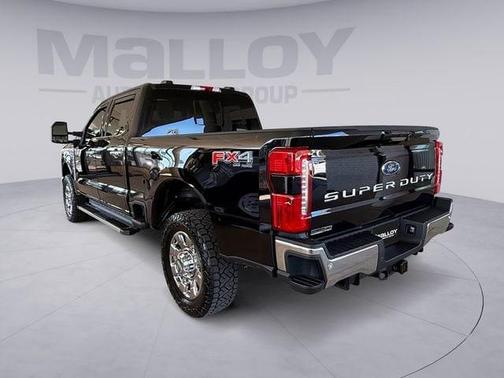 2023 Ford F-350 Lariat Super Duty