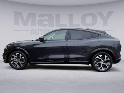 2022 Ford Mustang Mach-E Premium