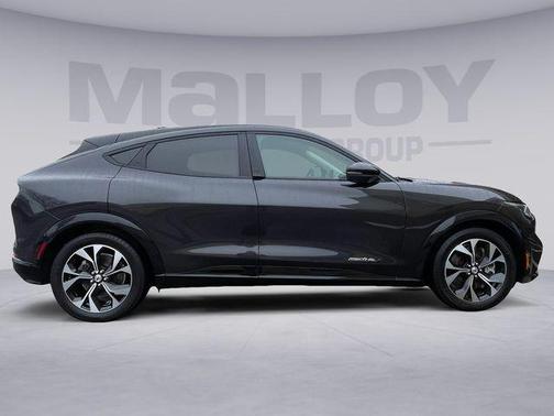 2022 Ford Mustang Mach-E Premium