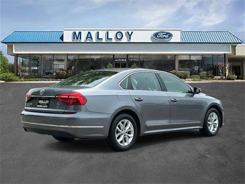 2016 Volkswagen Passat 1.8T S