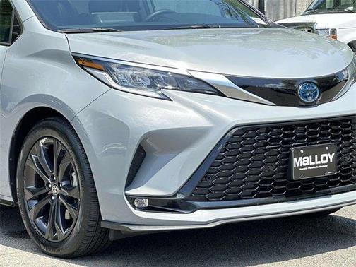 2023 Toyota Sienna XSE