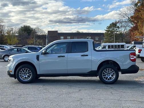 2024 Ford Maverick XL