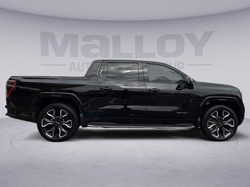 2025 GMC Sierra EV Denali