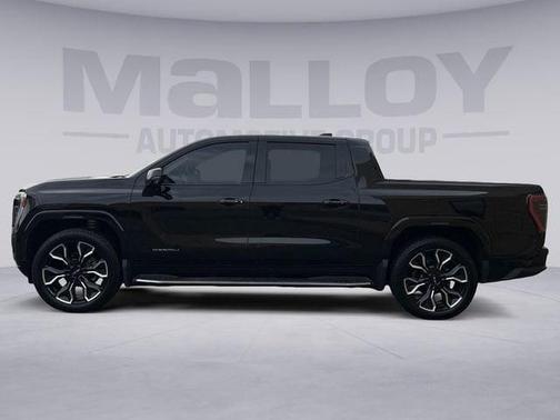 2025 GMC Sierra EV Denali