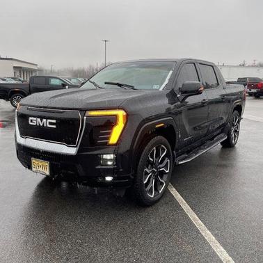 2025 GMC Sierra EV Denali
