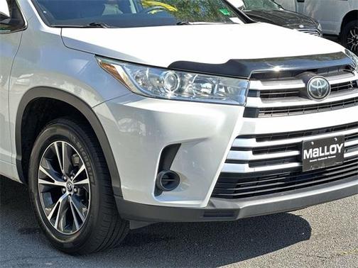 2018 Toyota Highlander LE