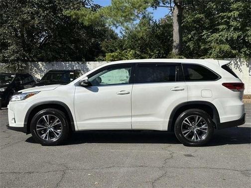 2018 Toyota Highlander LE