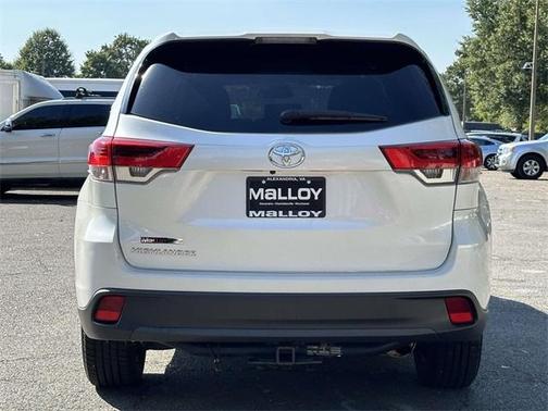 2018 Toyota Highlander LE