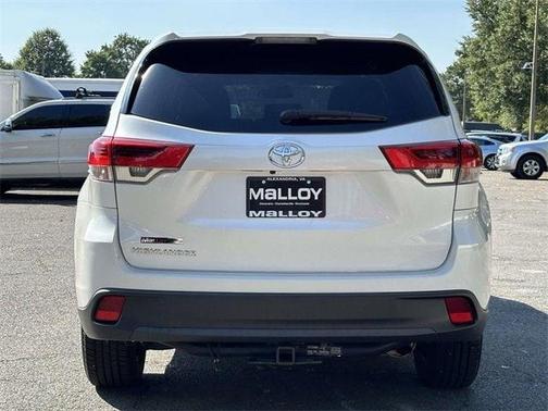 2018 Toyota Highlander LE