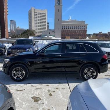 2022 Mercedes-Benz GLC 300 Base 4MATIC