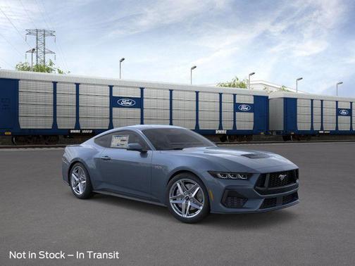 2025 Ford Mustang 
