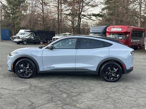 2024 Ford Mustang Mach-E Select