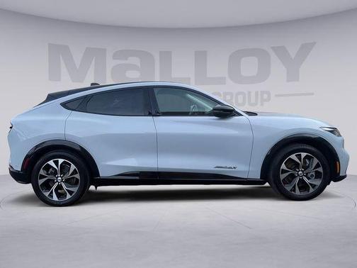 2022 Ford Mustang Mach-E Premium