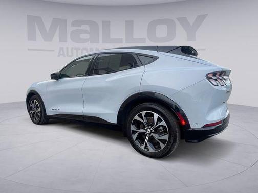 2022 Ford Mustang Mach-E Premium