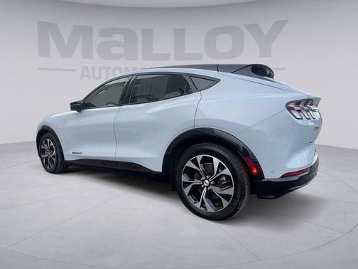 2022 Ford Mustang Mach-E Premium