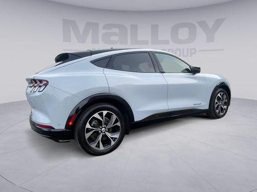 2022 Ford Mustang Mach-E Premium