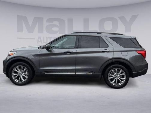 CARBONIZED GRAY METALLIC 2021 Ford Explorer XLT