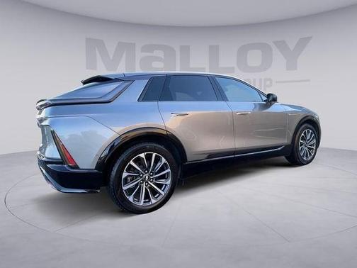 2024 Cadillac LYRIQ Sport