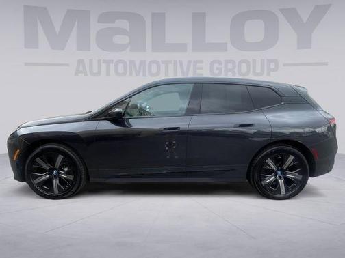 Dark Graphite Metallic 2024 BMW iX xDrive50