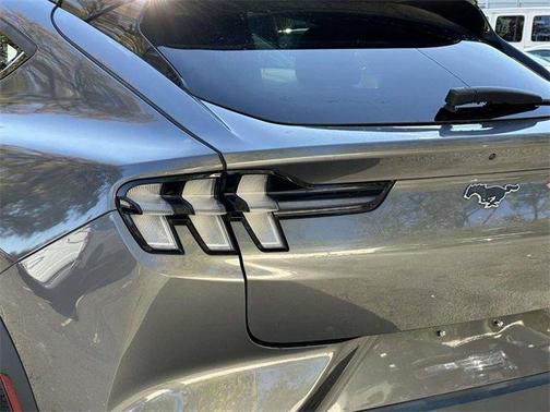 2021 Ford Mustang Mach-E Select