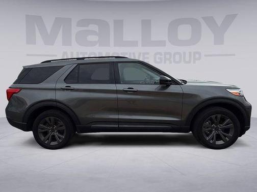 Carbonized Gray Metallic 2023 Ford Explorer XLT