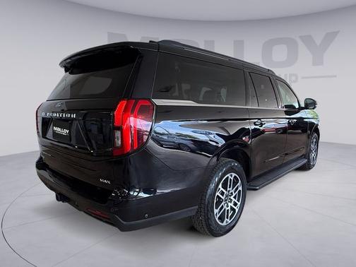 AGATE BLACK METALLIC 2025 Ford Expedition ACTIVE