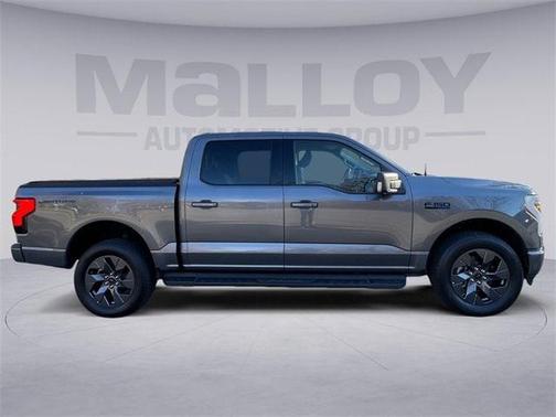 2024 Ford F-150 Lightning Flash