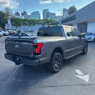 2024 Ford F-150 Lightning Flash